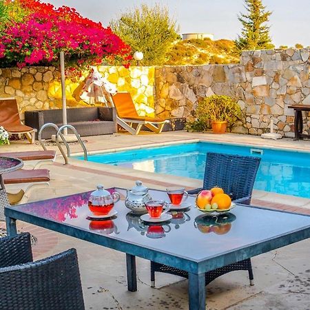 Amoroza Villa Pissoúri Extérieur photo