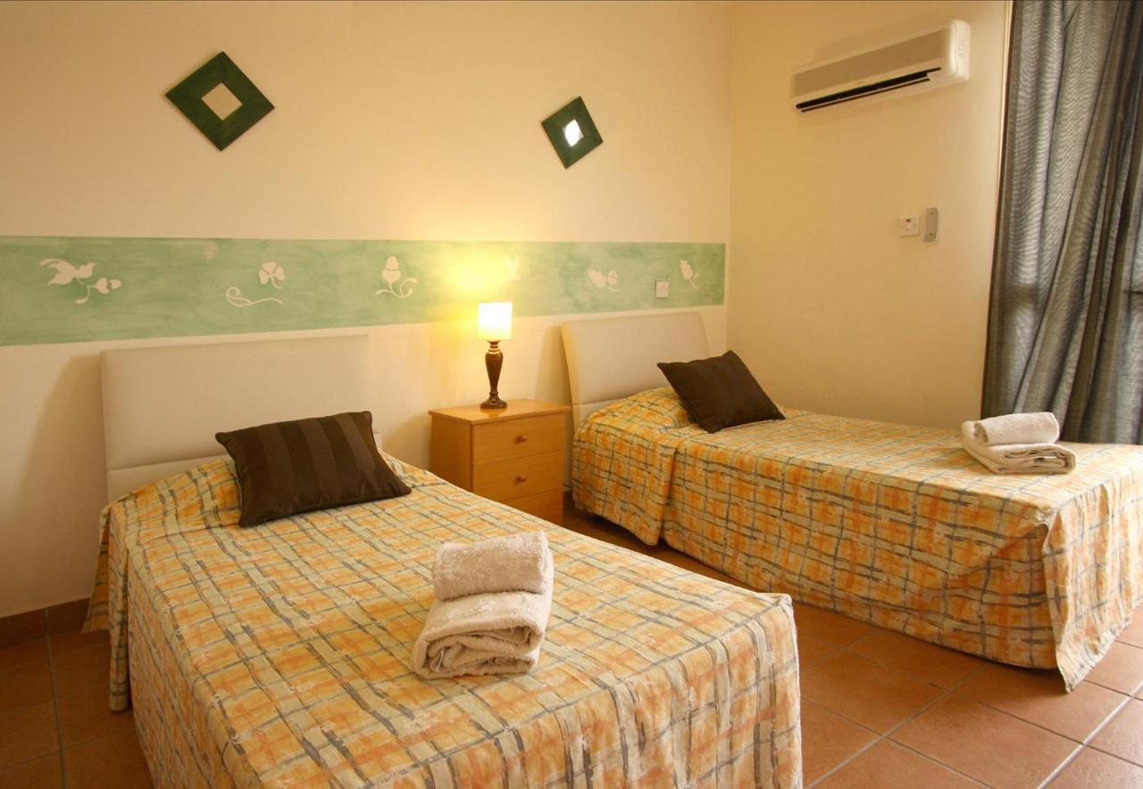 Amoroza Villa Pissoúri Extérieur photo
