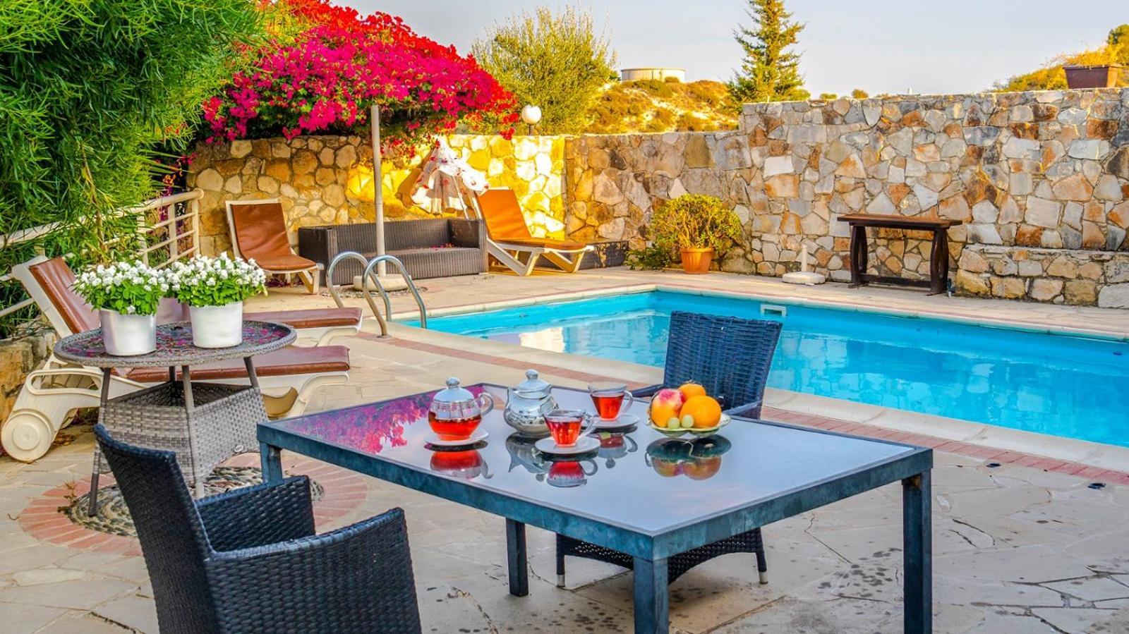 Amoroza Villa Pissoúri Extérieur photo