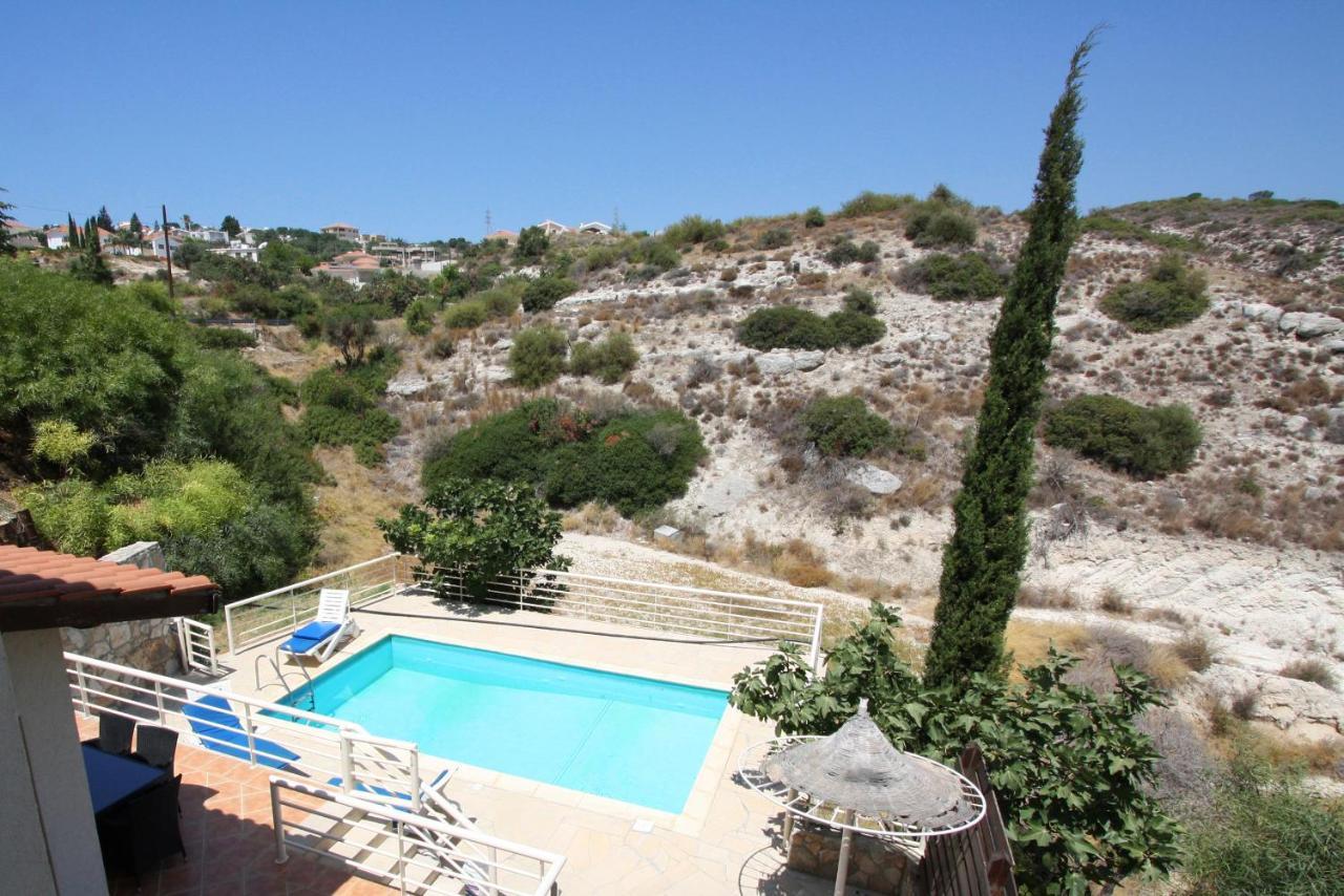 Amoroza Villa Pissoúri Extérieur photo